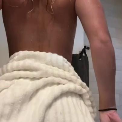 Claire Stone Nude Wet Shower PPV Video Leaked Cake Teen 18