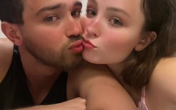 Lasrissa Manoela Leaked Video – Kiss Boyfriend on Camera