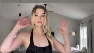 Sondrablust leak Video – She loves to Show off hot Body