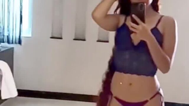 Belladuenas onlyfans leak – She so fucking hot in lingerie