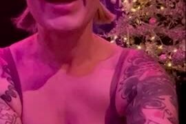 Griffon Ramsey onlyfans leaked – Christmas Pussy Tease