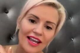 kerry katona leaked onlyfans – Naked body in selfie