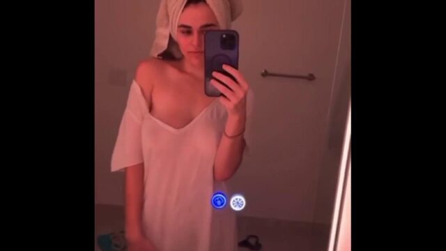 Megnutt02 OF Mirror Boobs Ass Tease Selfie Video Leaked